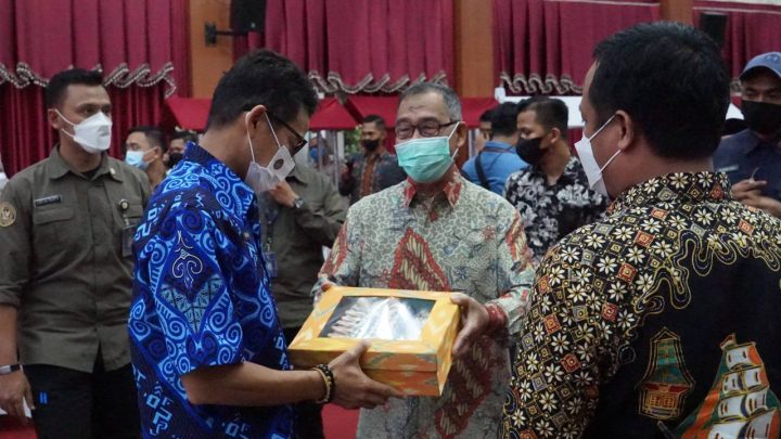 Sandiaga Uno