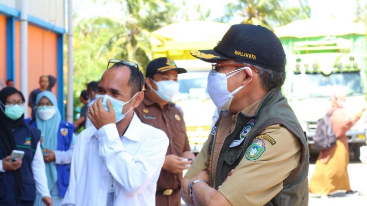 Taufan Pawe Himbau Camat dan Lurah Efektif Pantau Pelaku Usaha, Melanggar Cabut Izin Taufan Pawe