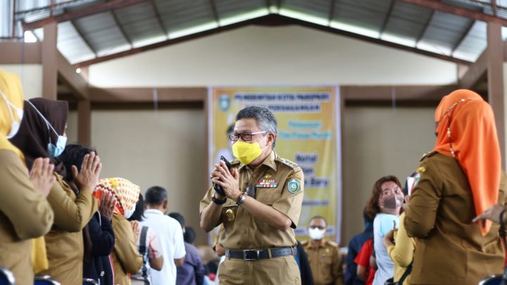 Pemkot Parepare Lepas Pasukan Pasar Murah Demi Jaga Stabilitas Harga Beli Masyarakat Kota Parepare