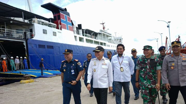 Pastikan Sistem Arus Balik Berjalan Baik, Taufan Pawe Pantau Layanan di Pelabuhan Nusantara Parepare Pemkot Parepare