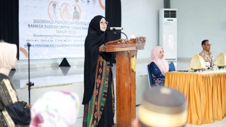 Erna Rasyid Taufan Buka Diseminasi Pemodelan Revitalisasi Bahasa Daerah yang Diikuti 130 Guru Bahasa Daerah Pemkot Parepare