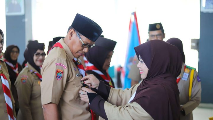 Erna Rasyid Taufan Lantik Pengurus Saka Widya Budaya Bakti Pangkalan Dinas Pendidikan dan Kebudayaan Parepare Pemkot Parepare