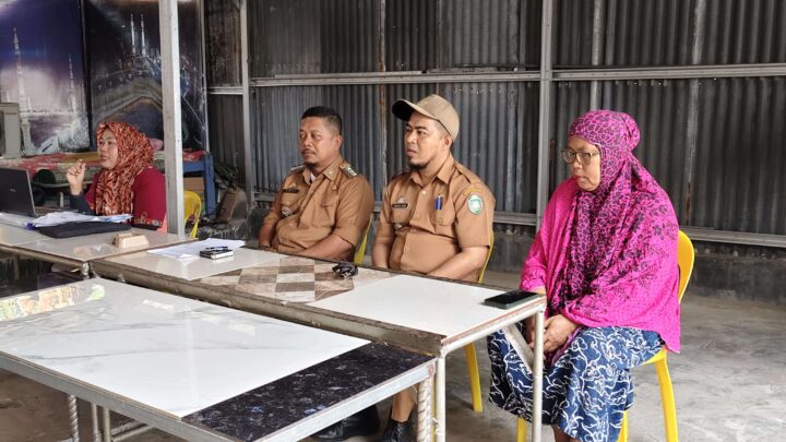 Melalui Pertemuan dengan Penerima PKH, Camat Soreang Himbau Warga Jaga Kebersihan Lingkungan Kota Parepare