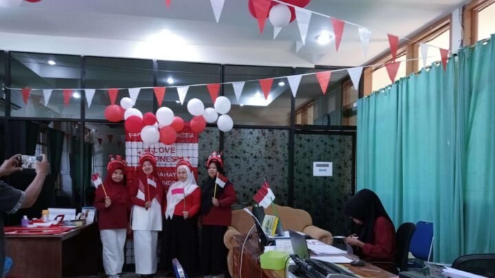 Maknai HUT RI ke 79 Tahun, Kantor Bagian Umum dan Protokol Setdako Parepare Bernuansa Merah Putih Kota Parepare