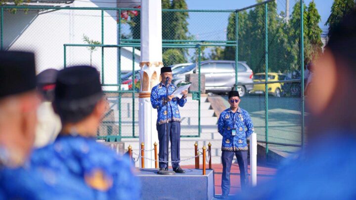 Manager Teknik Bacakan Sambutan Seragam Gubernur Sulsel, Saat PAM Tirta Karajae Gelar Upacara HUT Kemerdekaan Kota Parepare
