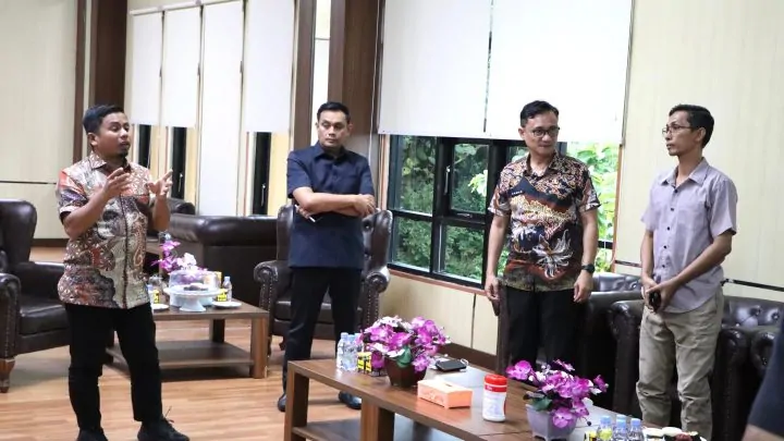 Tasming Hamid Apresiasi Program Aduan Online, Dorong Pelayanan Publik Lebih Cepat dan Transparan Kota Parepare