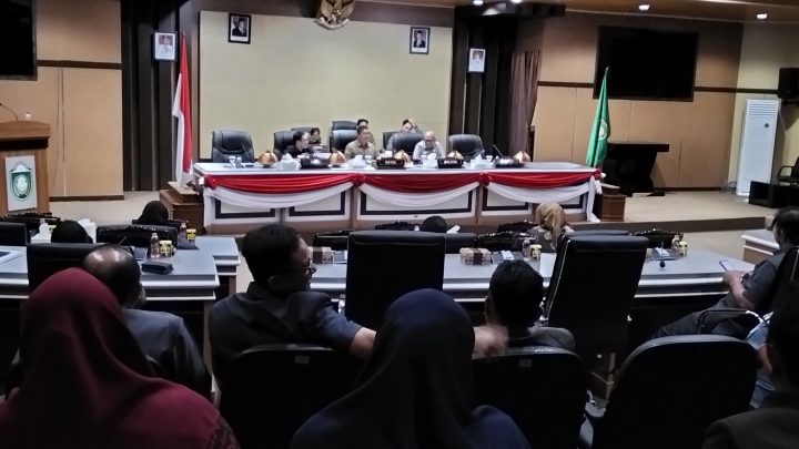 Pemkot Parepare Serahkan RAPBD 2026 dalam Rapat Paripurna DPRD Kota Parepare