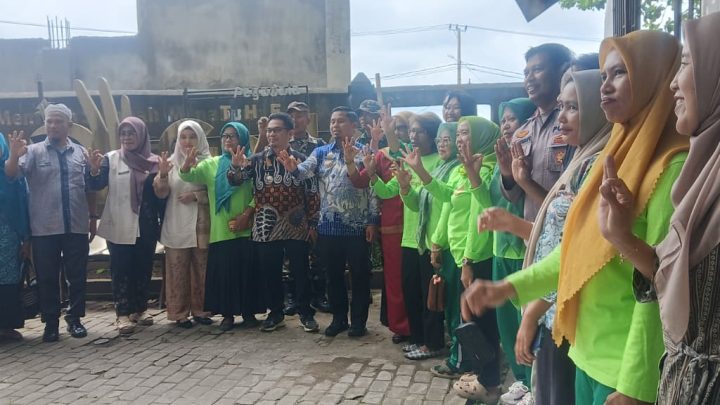 Wali Kota Parepare Tasming Hamid Kunjungi Bank Sampah Labukkang, Dorong Penguatan Ekonomi dan Lingkungan Bank sampah