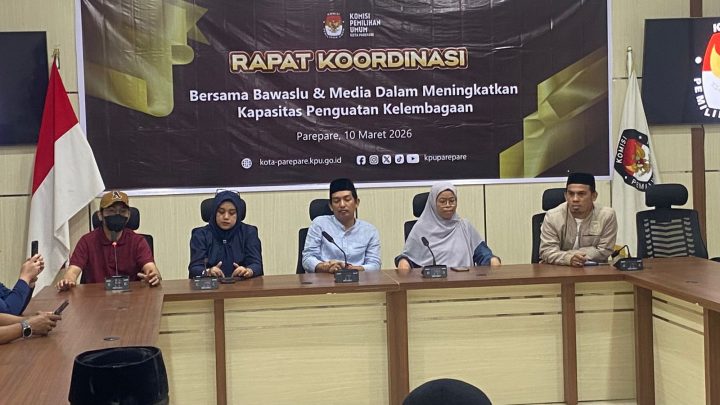 Perkuat Sinergitas Kelembagaan, KPU Kota Parepare Gandeng Bawaslu dan Insan Pers dalam Rapat Koordinasi