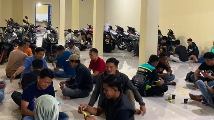 Honda Pererat Kedekatan dengan Masyarakat Lewat Turnamen Domino di Luwu Timur