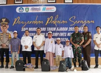 Seragam Gratis
